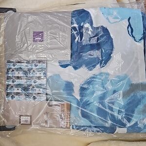 Lush Decor "Leah" Shower Curtain